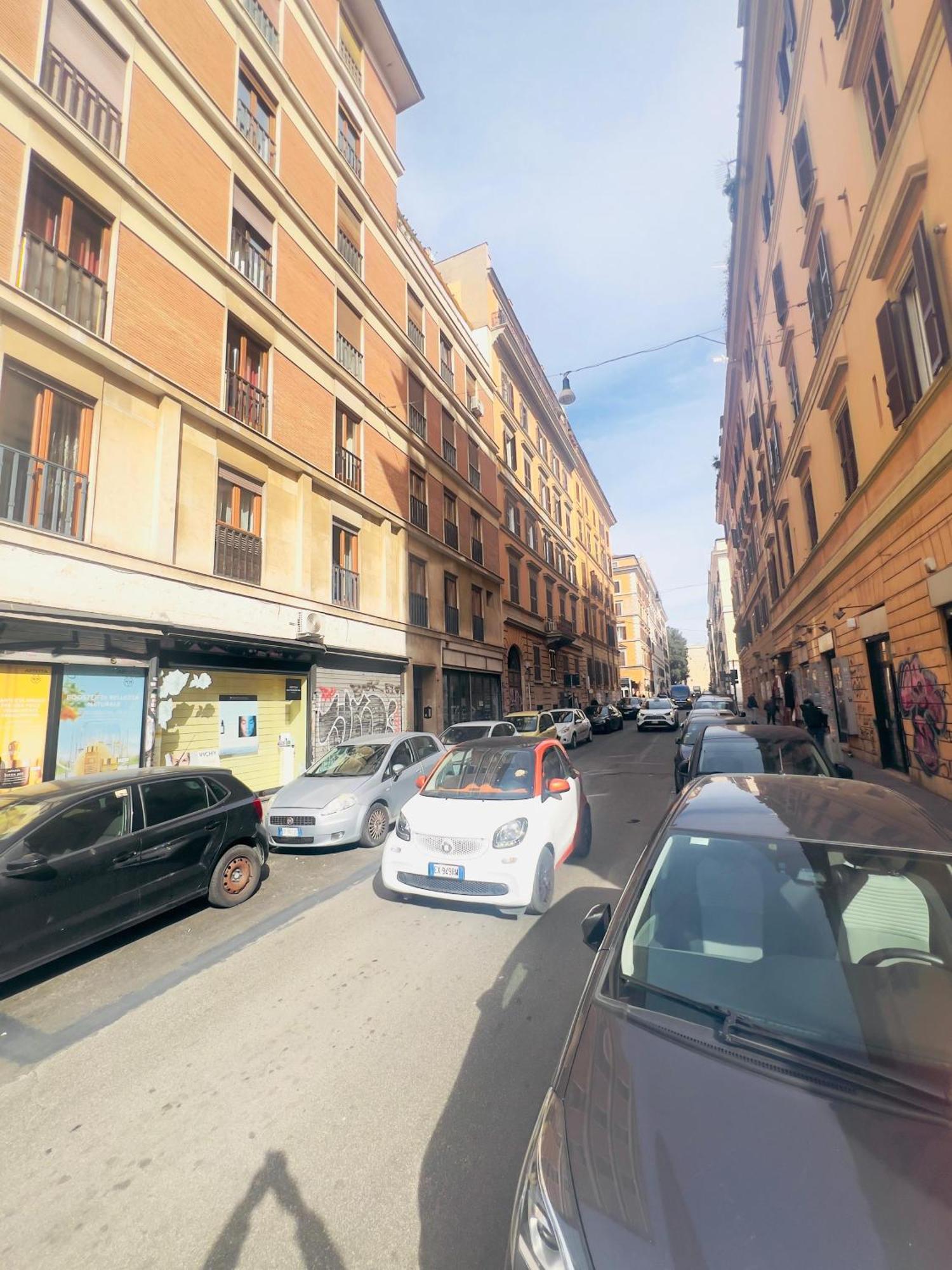 Rattazzi Central Station Rome — Photos 2